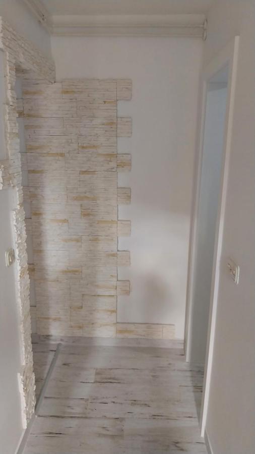 Jan 2 Lägenhet Pula Exteriör bild